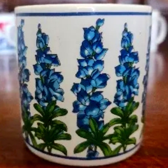 Vintage BLUEBONNET Coffee Mug Distressed - Picture 7 of 9